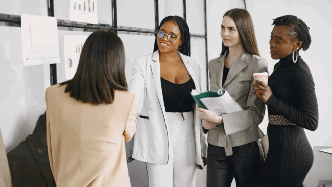 Réseautage et visibilité comment se positionner en tant que femme expert-comptable